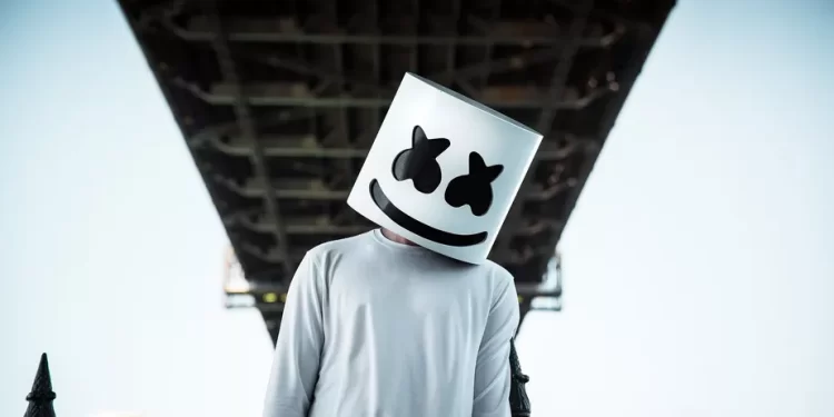 DJ Marshmello: O que está por trás da máscara da atração mais misteriosa do Rock in Rio?
