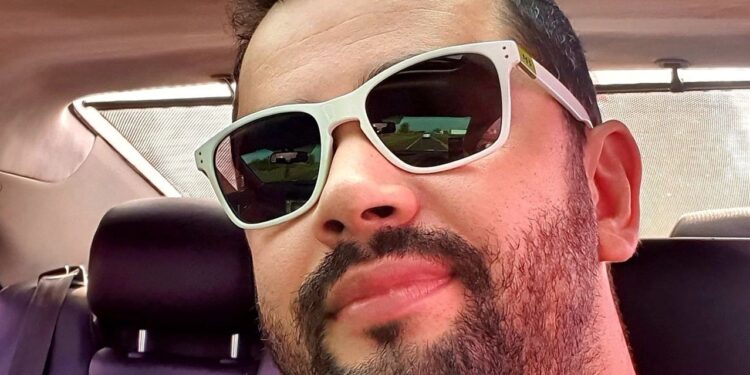 Policial bolsonarista que matou tesoureiro do PT vai para casa, decide juiz