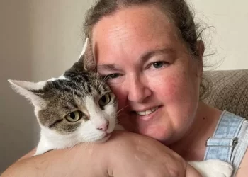‘Meu gato salvou minha vida quando tive ataque cardíaco’