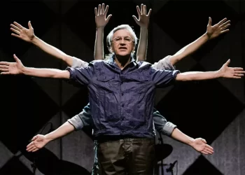 Gozos e inseguranças de Caetano Veloso jorram em ‘Lado C’, livro sobre a trajetória do artista com a bandaCê