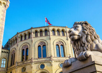 Maior fundo soberano do mundo perde R$ 833 bilhões em seis meses