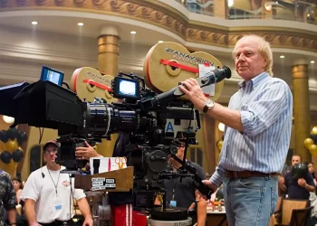 Wolfgang Petersen, diretor de ‘A história sem fim’ e ‘O barco: inferno no mar’, morre aos 81 anos