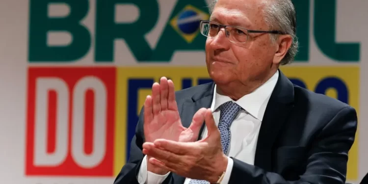 Alckmin anuncia nomes da transição para o Governo Lula