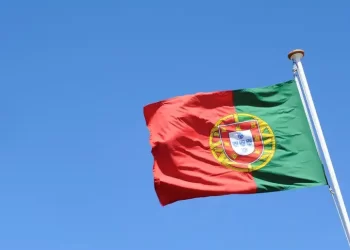 Brasileiros terão mais facilidades para obter visto de trabalho de Portugal