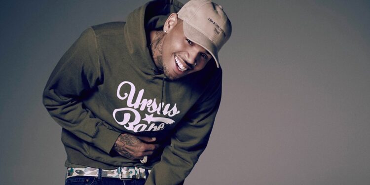 Chris Brown anuncia que fará shows no Brasil: ‘não esqueci de vocês’