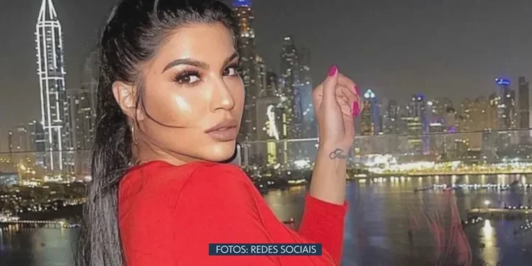 Modelo suspeita de matar noivo em motel do DF foi presa seminua.