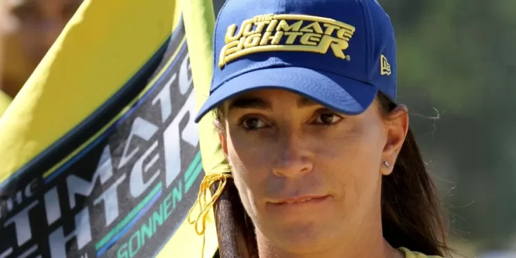 Isabel Salgado, ícone do vôlei brasileiro, morre aos 62 anos