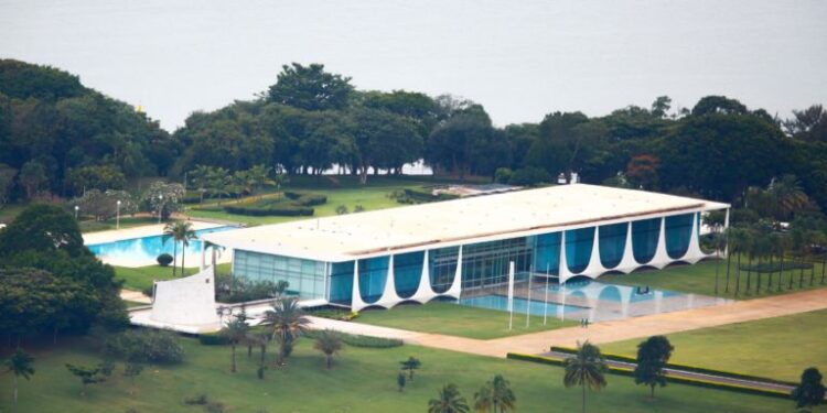 Silêncio; Bolsonaro não faz live pela segunda semana consecutiva