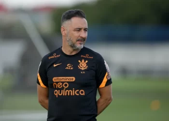 Vítor Pereira deixa o Corinthians