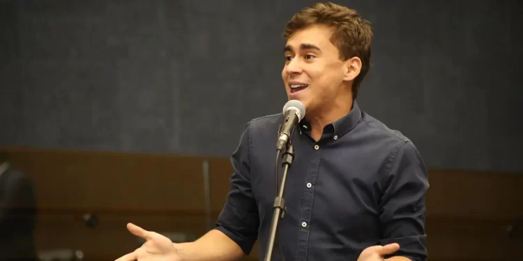 PSOL entra com ação para deixar Nikolas inelegível e alega abuso econômico