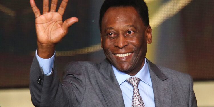 Morre Pelé, aos 82 anos, vítima de câncer