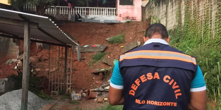 Chuva em BH: 6 regionais estão sob risco geológico pelo menos até 2º dia de 2023