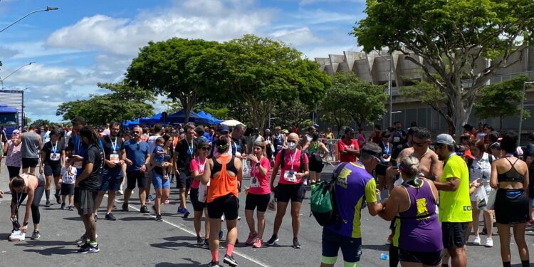 23ª Corrida da Pampulha reúne milhares de atletas em em BH