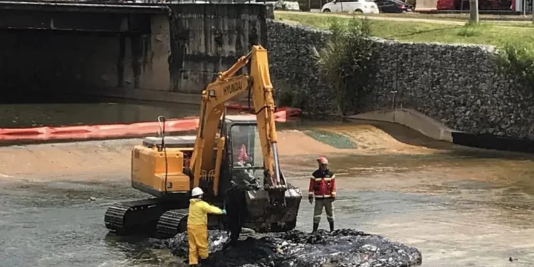 Justiça dá prazo para que empresa repare dados à Lagoa da Pampulha, em BH