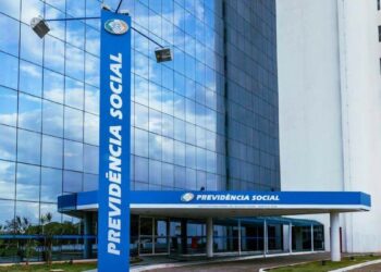INSS avisa governo que deve parar atividades nesta quarta por falta de recursos