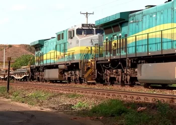 Viagens do trem de passageiros da linha Vitória-Minas são suspensas por causa de chuvas no Espírito Santo