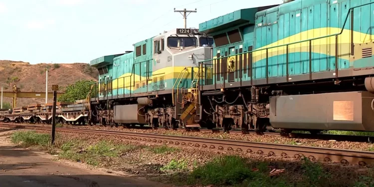 Viagens do trem de passageiros da linha Vitória-Minas são suspensas por causa de chuvas no Espírito Santo