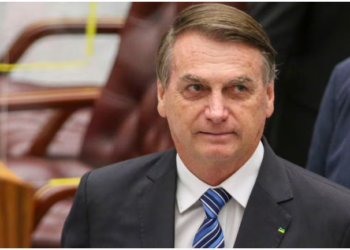 Jair Bolsonaro altera visto para prolongar sua passagem pelos EUA