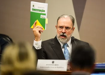 Procurador Geral da República  diz que tem 40 denúncias prontas contra participantes de atos de vandalismo