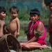 Nação Yanomami sofre entre o garimpo e pós pandemia, aponta estudo. No interior do Amazonas e de Roraima, na fronteira do Brasil com a Venezuela, quase 30 mil pessoas e diversas comunidades tradicionais se veem cercadas pelos riscos da exploração da floresta