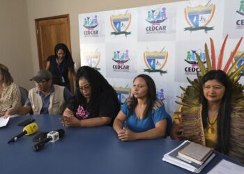 Indígenas têm que pagar ‘pedágio’ para chegar a município em Roraima