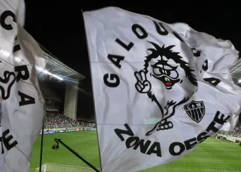 Galoucura assina compromisso com MPMG para elaborar Código de Ética da torcida organizada