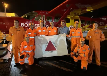 Bombeiros de MG integram comitiva brasileira que vai ajudar nas buscas por vítimas de terremoto na Turquia