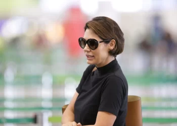 Criticada por ir à loja da Prada, Michelle rebate: ‘não devo nada a ninguém’