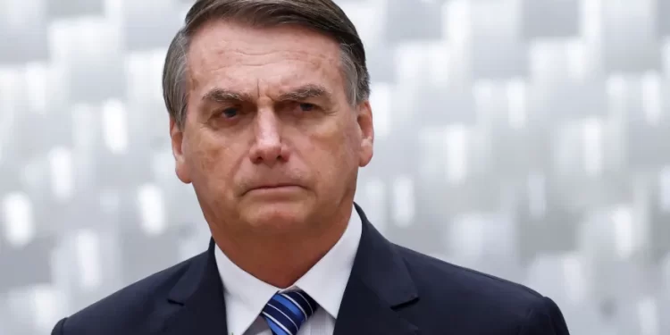 De volta pra sua terra; Bolsonaro chega amanhã no Brasil. Esquema de segurança deve mobilizar mais de 500 policiais
