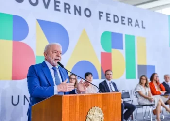 Lula é aconselhado a fazer anúncio único de indicações a tribunais superiores