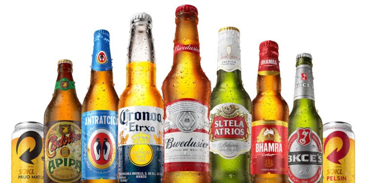 Ambev e Heineken avisam governo que preços das cervejas vão aumentar
