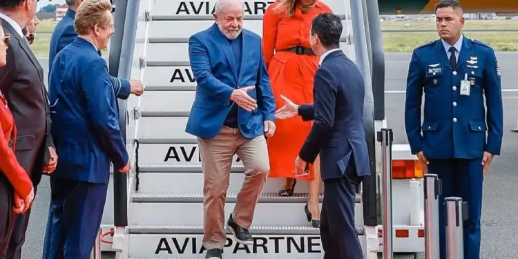 Lula desembarca na Bélgica para cúpula de países latinos e europeus