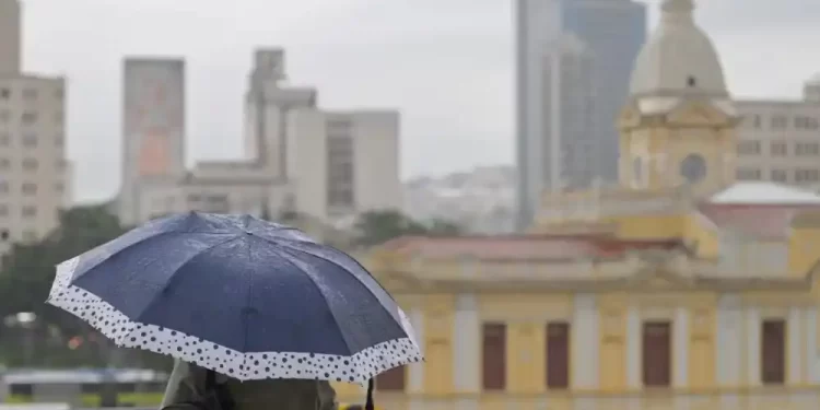 Com mínima de 14ºC, BH tem chance de chuva isolada hoje