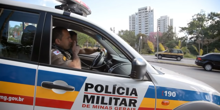 Homens suspeitos de cometerem diversos assaltos na região Oeste de Belo Horizonte são presos na av. Amazonas