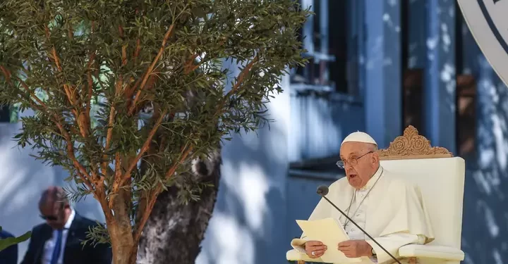 Papa Francisco desafia os jovens a serem “protagonistas da mudança”