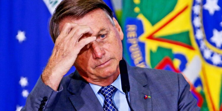 Ex Presidente do Brasil; Bolsonaro vira réu por incitação ao estupro e se diz vítima de ‘perseguição’