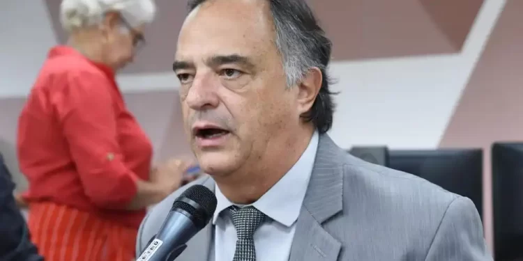 Mauro Tramonte lidera corrida para a Prefeitura de Belo Horizonte