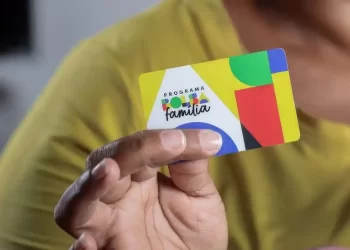 Caixa paga novo Bolsa Família a beneficiários com NIS de final 7 nesta terça