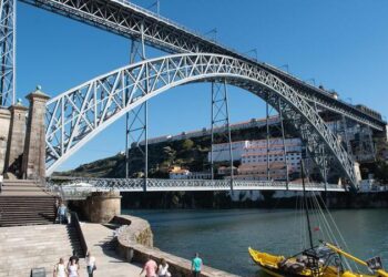 Ponte Luís I abre a todo o trânsito noturno entre Porto e Gaia a partir desse domingo (01/10)