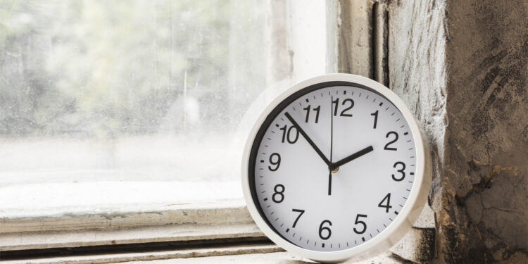 Horário de inverno em Portugal. Relógios atrasam uma hora na madrugada desse domingo