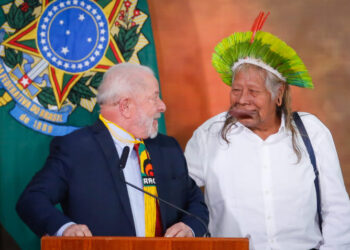 Lula não cumpriu o que me prometeu, diz cacique Raoni