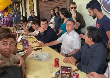 Em Minas, Bolsonaro associa governo Lula à bandidagem