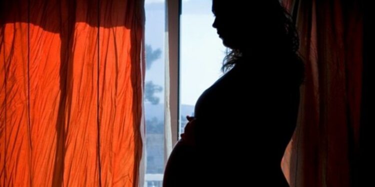 Em Portugal, 24% dos abortos realizados por estrangeiras são de brasileiras