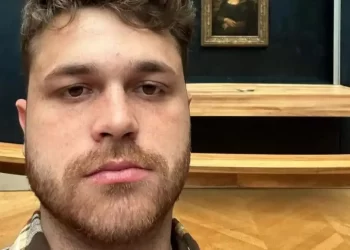 Gustavo Tubarão desabafa sobre diagnóstico de transtorno mental: ‘É muita pressão’