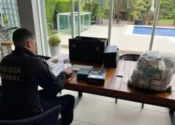 PF faz megaoperação contra doleiros que movimentaram mais de R$ 4 bilhões