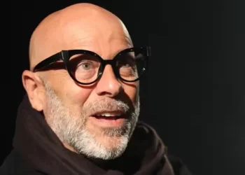 Espetáculo leva para o palco ideias de Hannah Arendt e propõe reflexão