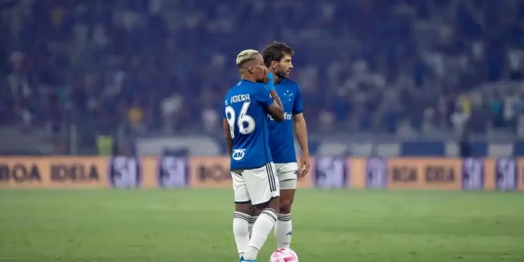 Cruzeiro entra na zona de rebaixamento após vitória do Vasco sobre o Botafogo