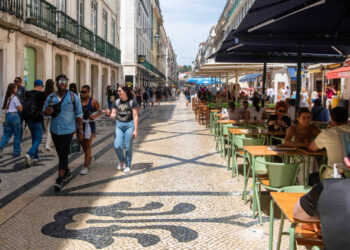 Asiáticos imigram para Portugal e se tornam vítimas de tráfico humano e exploração