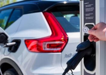 Graal vai instalar estações de recarga rápida para veículos elétricos em 2024