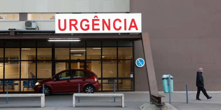 Mais de 30 urgências com constrangimento na próxima semana em todo o país, diz Diretor executivo do SNS